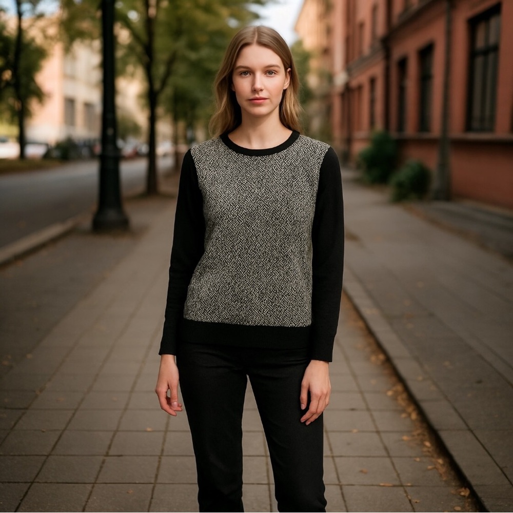 Cynthia Rowley Boucle Sweater Top Black Long Sleeve Side Zip Stretch Sleeves S